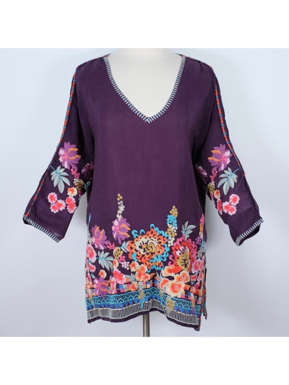 Johnny Was long tunic top blouse sz L embroidered floral purple long sleeves